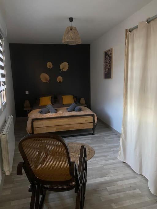 Gite Comme Chez Soi Ducey Les Cheris Exterior foto